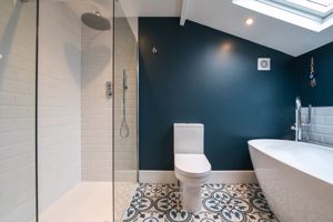 Photo 33- click for photo gallery